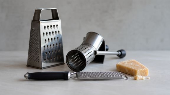 Quelle râpe à fromage choisir pour des plats savoureux sans effort ?