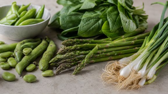 Légumes verts de printemps : top 5 des recettes minute