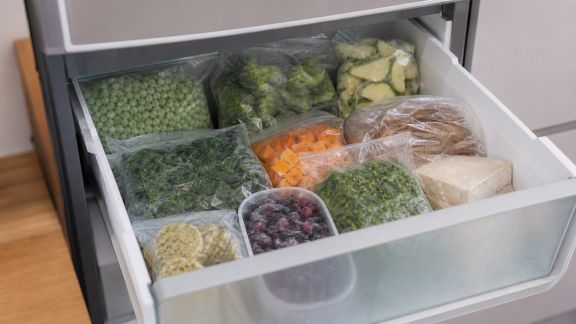 Les indispensables du congélateur pour une cuisine végétarienne pratique